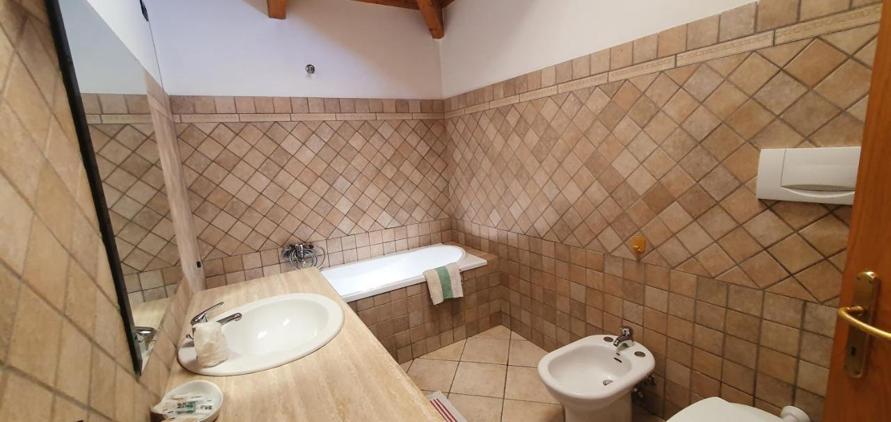 Albergo Primavera Senigallia Luaran gambar