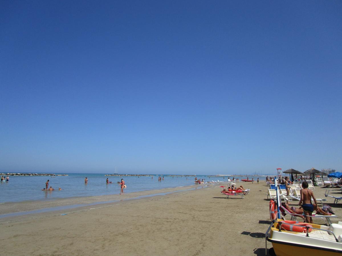 Albergo Primavera Senigallia Luaran gambar