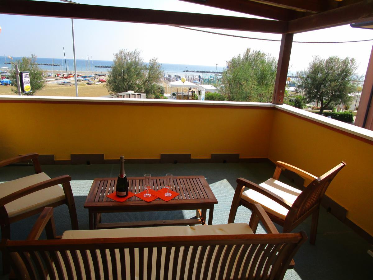 Albergo Primavera Senigallia Luaran gambar