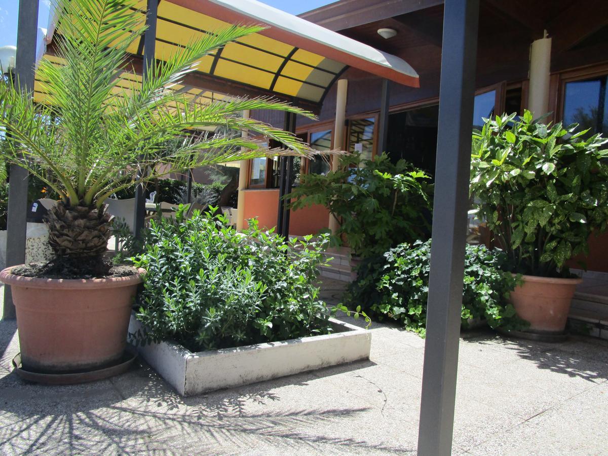 Albergo Primavera Senigallia Luaran gambar