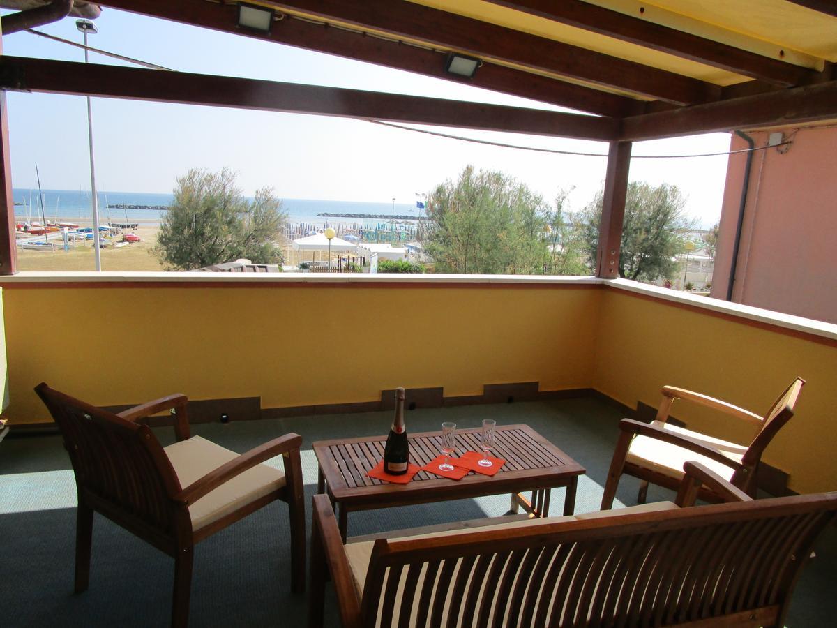 Albergo Primavera Senigallia Luaran gambar